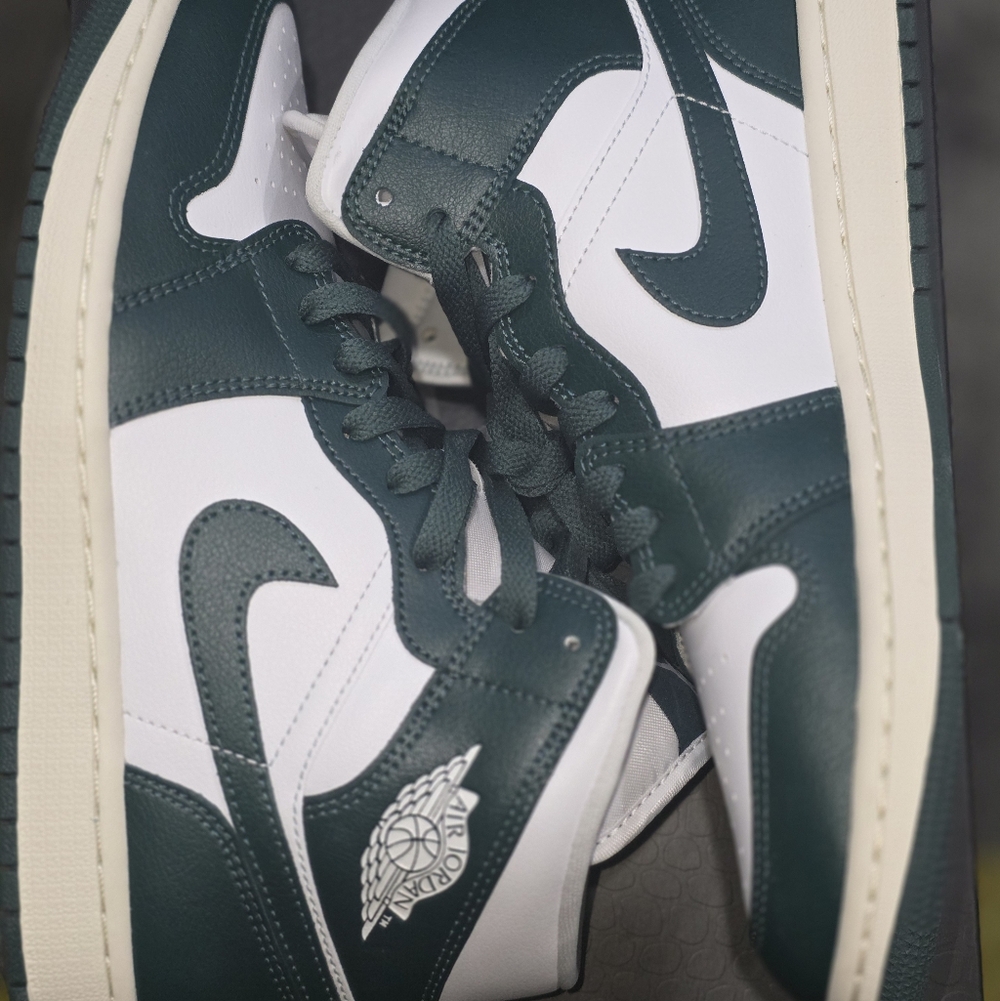 Nike Air Jordan 1 Oxidized Green